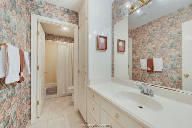10314 County Road 417A, Navasota, TX 77868