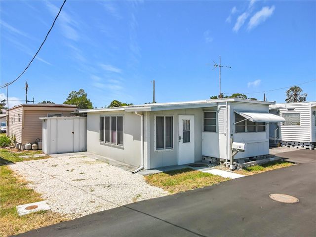 12674 SEMINOLE BOULEVARD M2, Largo, FL 33778