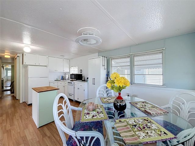 12674 SEMINOLE BOULEVARD M2, Largo, FL 33778