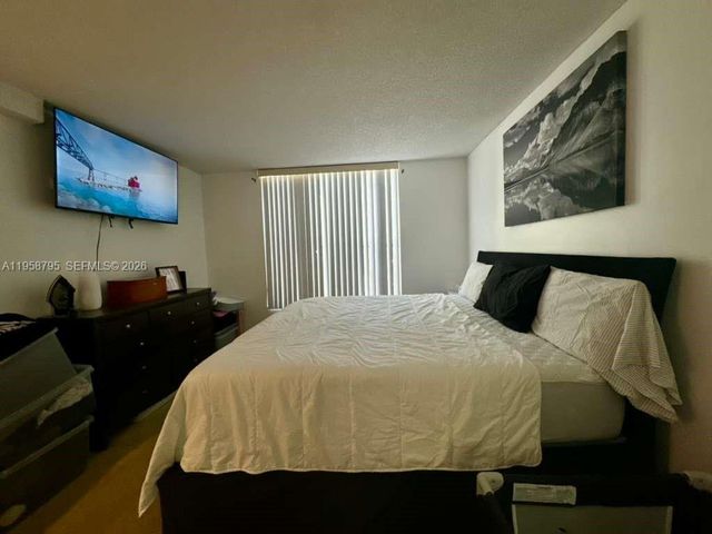 3720 Inverrary Dr 2S, Lauderhill, FL 33319