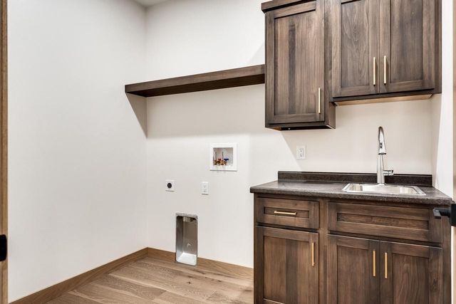 4043 Brooke Elizabeth DRIVE, Onalaska, WI 54650