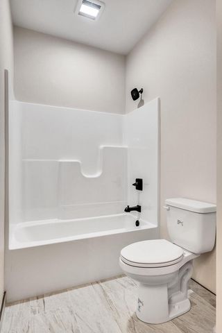 4043 Brooke Elizabeth DRIVE, Onalaska, WI 54650