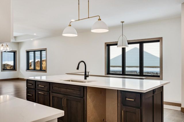 4043 Brooke Elizabeth DRIVE, Onalaska, WI 54650