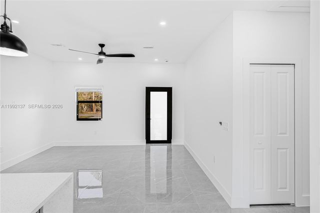 747 S Roma Ave, Lehigh Acres, FL 33974