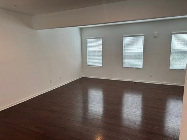 221 Faulk Dr, Marshall, PA 15086