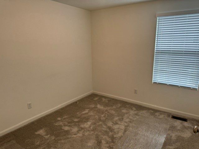 221 Faulk Dr, Marshall, PA 15086