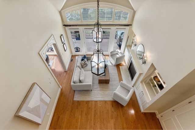 56 Summit Rd 5, Belmont, MA 02478