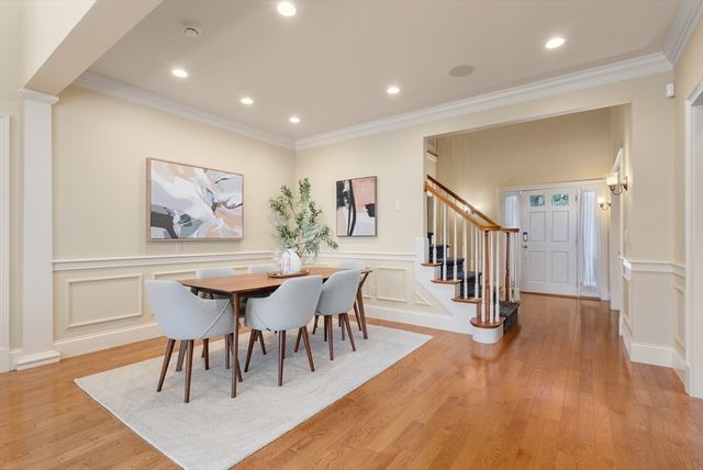 56 Summit Rd 5, Belmont, MA 02478