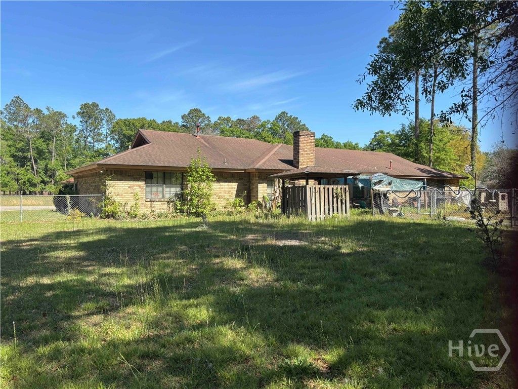 Image 6 of property listing at 5 brookfield Court, Rincon, GA 31326
