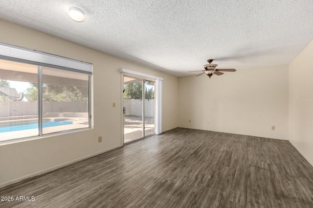 925 W MENDOZA Avenue, Mesa, AZ 85210