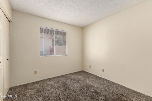 925 W MENDOZA Avenue, Mesa, AZ 85210