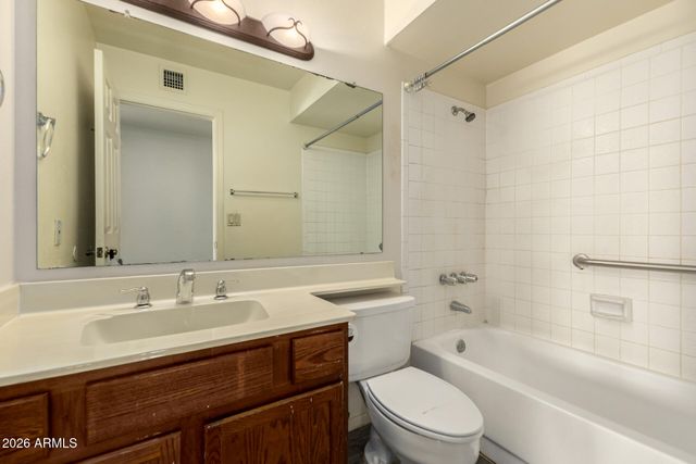 925 W MENDOZA Avenue, Mesa, AZ 85210