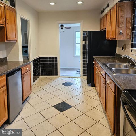 911 PATTON DR, Silver Spring, MD 20901