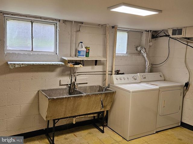 911 PATTON DR, Silver Spring, MD 20901
