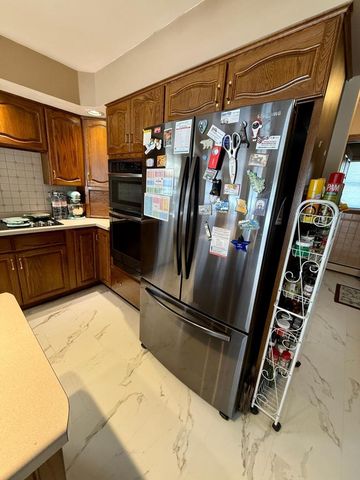 411 MAYFAIR STREET, Antigo, WI 54409