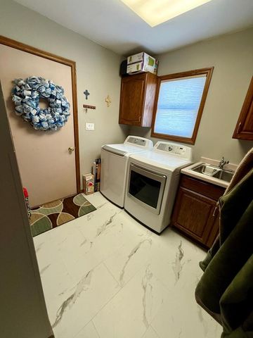 411 MAYFAIR STREET, Antigo, WI 54409