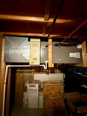 411 MAYFAIR STREET, Antigo, WI 54409