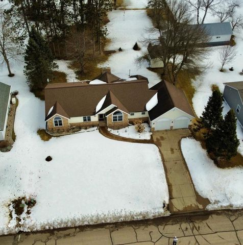 411 MAYFAIR STREET, Antigo, WI 54409