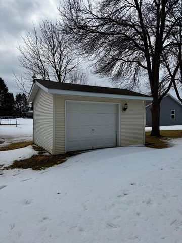 411 MAYFAIR STREET, Antigo, WI 54409