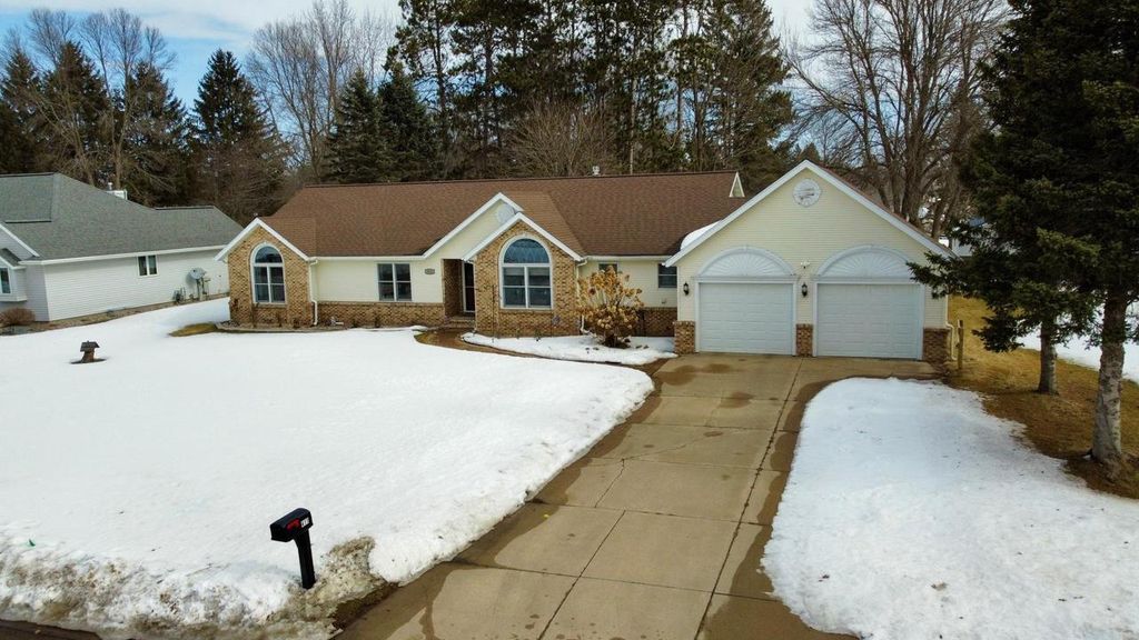 411 MAYFAIR STREET, Antigo, WI 54409