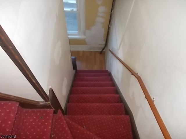 104 Riggs Pl, West Orange Twp., NJ 07052