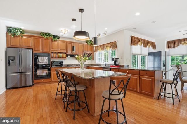 1203 CRESPO LN, Bensalem, PA 19020