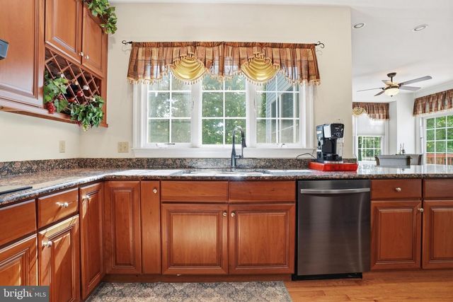 1203 CRESPO LN, Bensalem, PA 19020