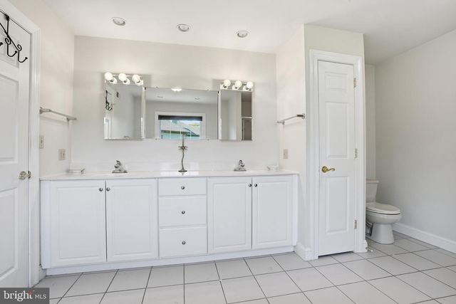 1203 CRESPO LN, Bensalem, PA 19020