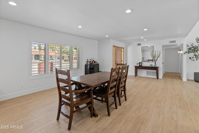 5711 E CORRINE Drive, Scottsdale, AZ 85254