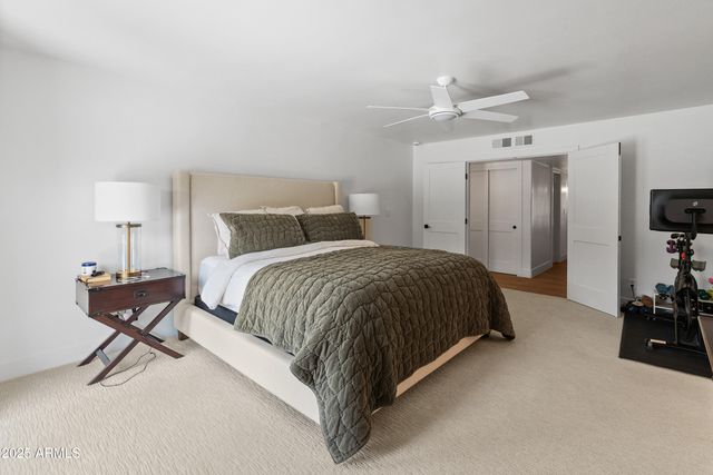 5711 E CORRINE Drive, Scottsdale, AZ 85254