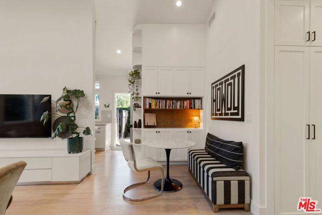 3310 London Street, Los Angeles, CA 90026