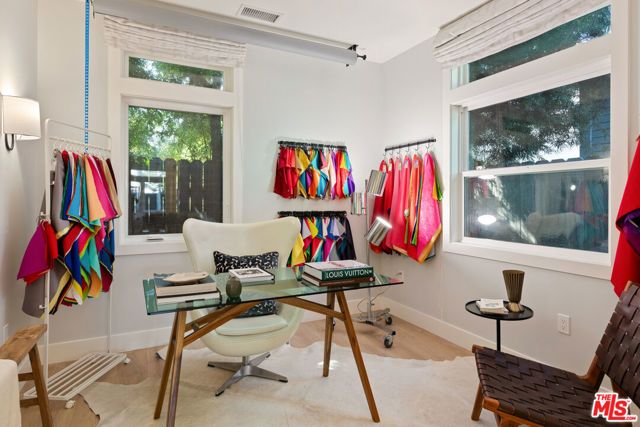 3310 London Street, Los Angeles, CA 90026