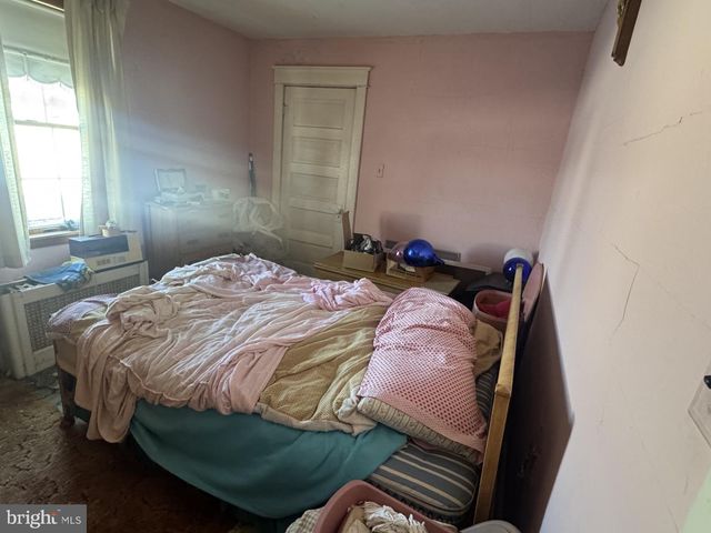 341 S MIDDLE ST, Frackville, PA 17931