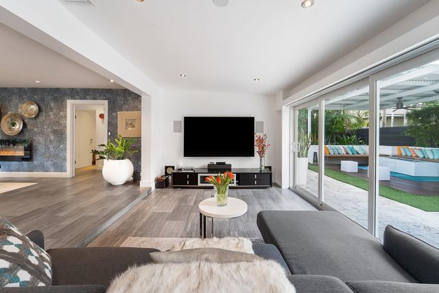 2617 Bayview Drive, Fort Lauderdale, FL 33306