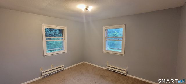45 Donna Drive C7, New Haven, CT 06513