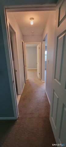 45 Donna Drive C7, New Haven, CT 06513