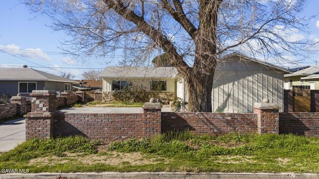 3355 Camden Street, Rosamond, CA 93560