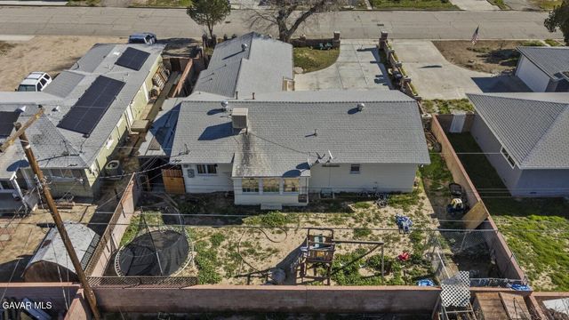 3355 Camden Street, Rosamond, CA 93560