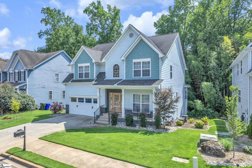 27 Richland Creek Drive, Greenville, SC 29609