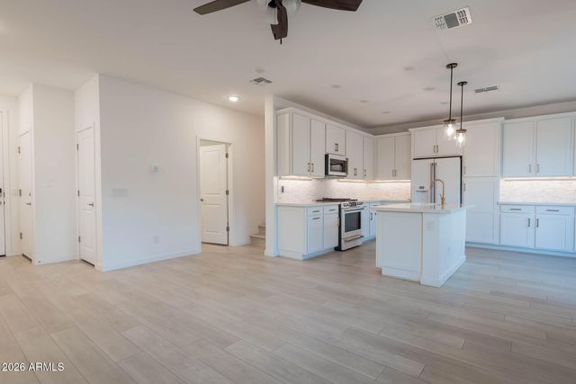 2771 S CHIPPEWA Drive, Chandler, AZ 85286