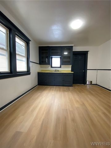 111 North Ogden Street E, Buffalo, NY 14206