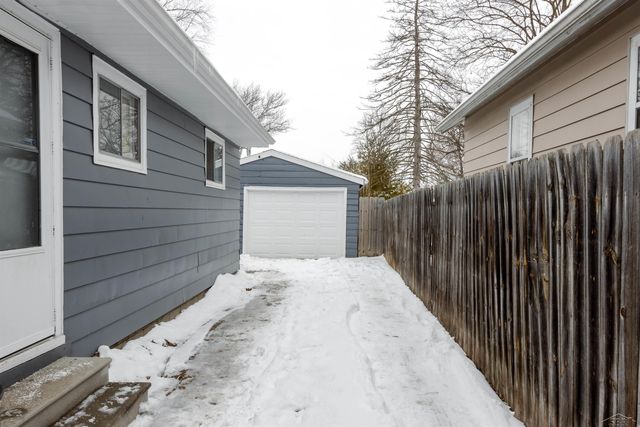 1542 Beech Street, Saginaw, MI 48602