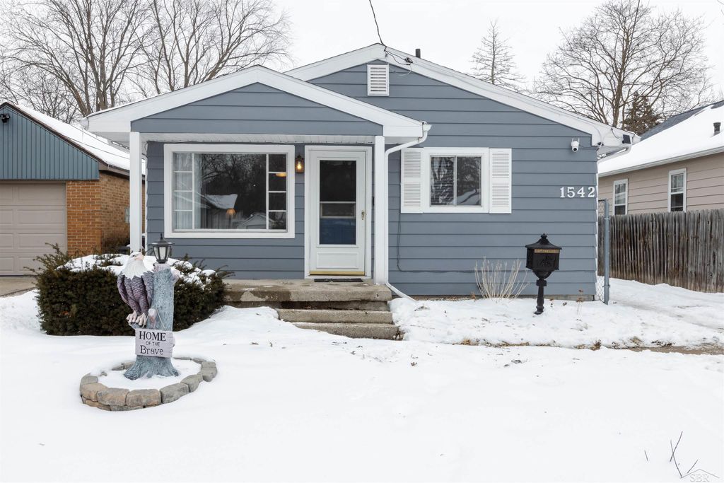 1542 Beech Street, Saginaw, MI 48602