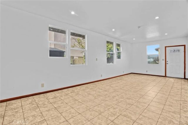 313 N Hicks, Los Angeles, CA 90063