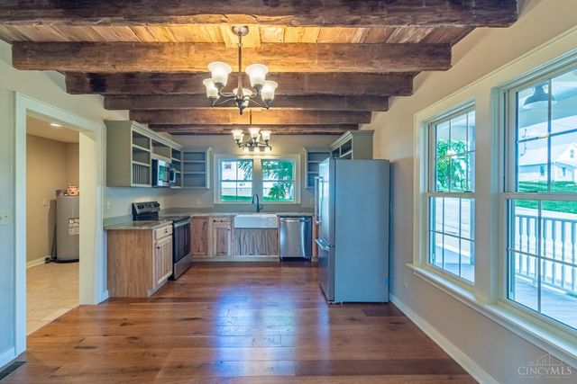 305 W Walnut Street, West Union, OH 45693