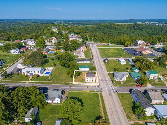 305 W Walnut Street, West Union, OH 45693