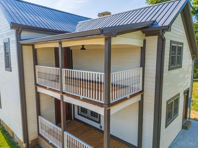 305 W Walnut Street, West Union, OH 45693