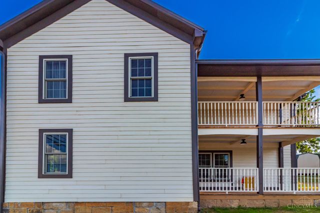 305 W Walnut Street, West Union, OH 45693