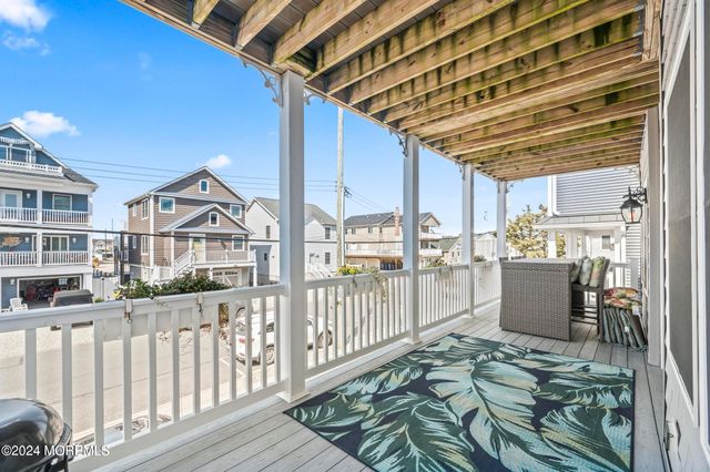 111 Fielder Avenue, Ortley Beach, NJ 08751