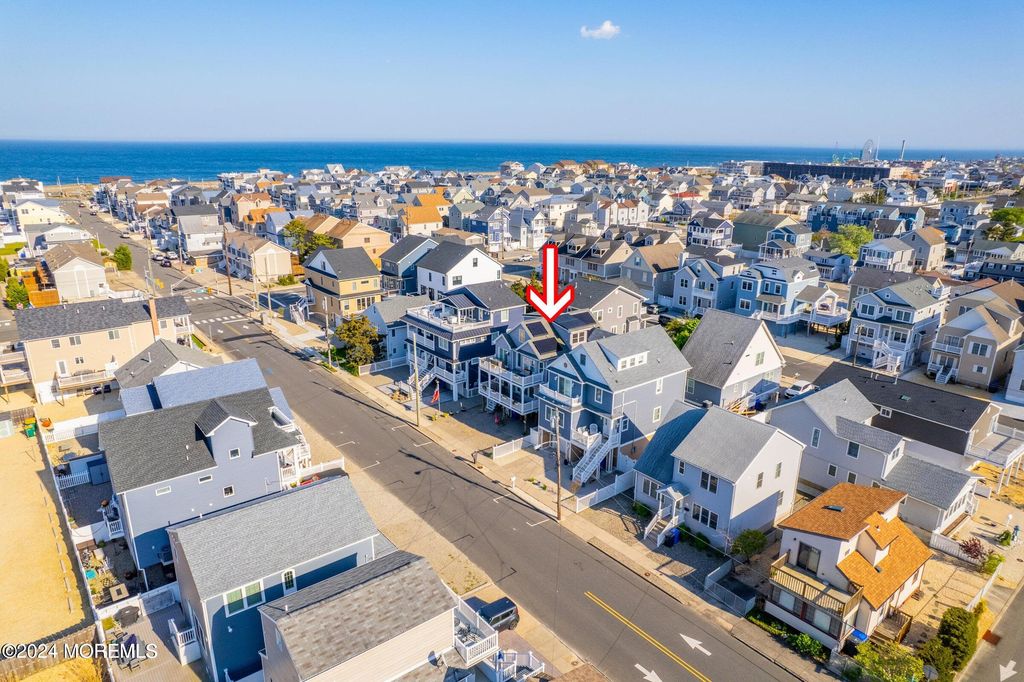 111 Fielder Avenue, Ortley Beach, NJ 08751